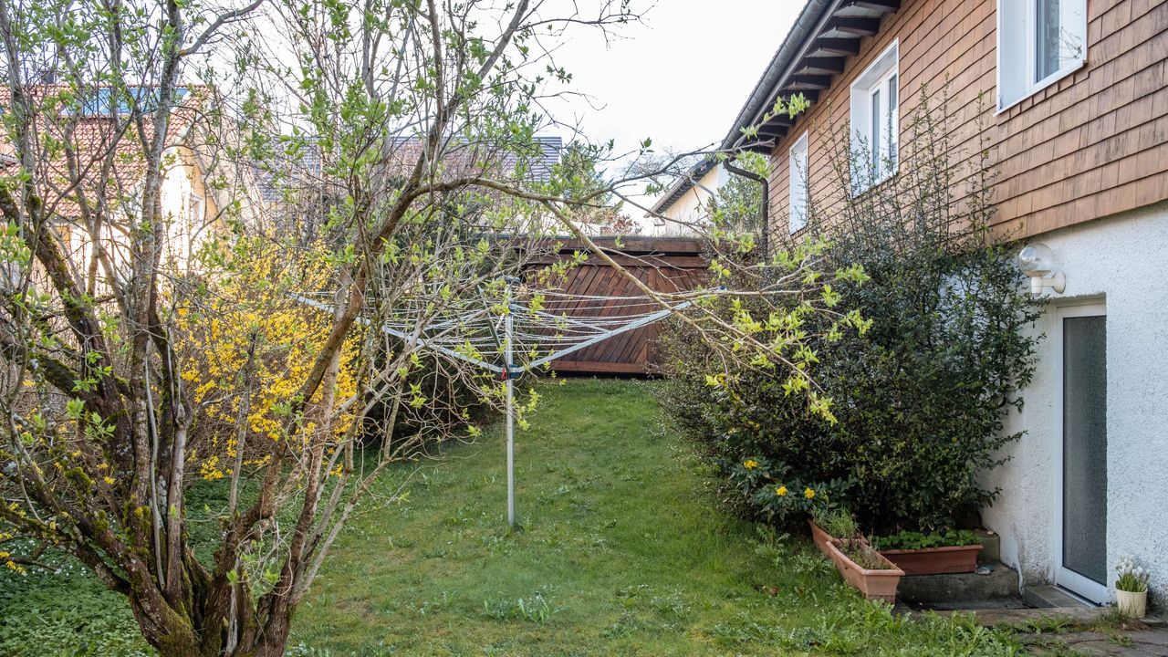 INSIDE, OUTSIDE INSIDE, OUTSIDE